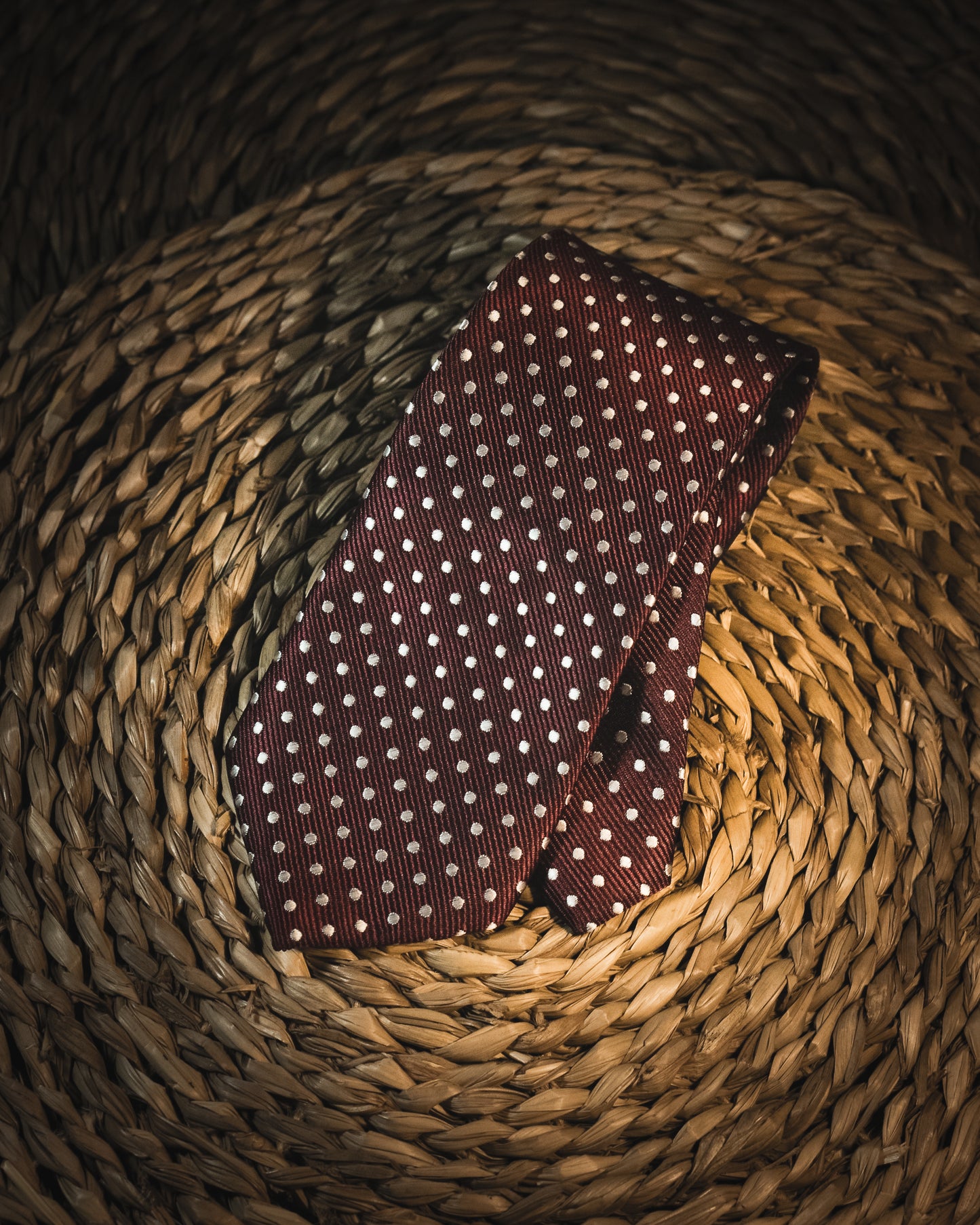 Topos burdeos y blanco