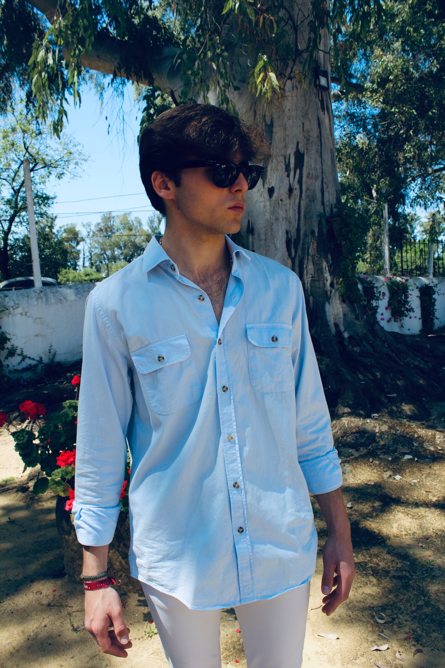 CAMISA DOS BOLSILLOS AZUL CELESTE