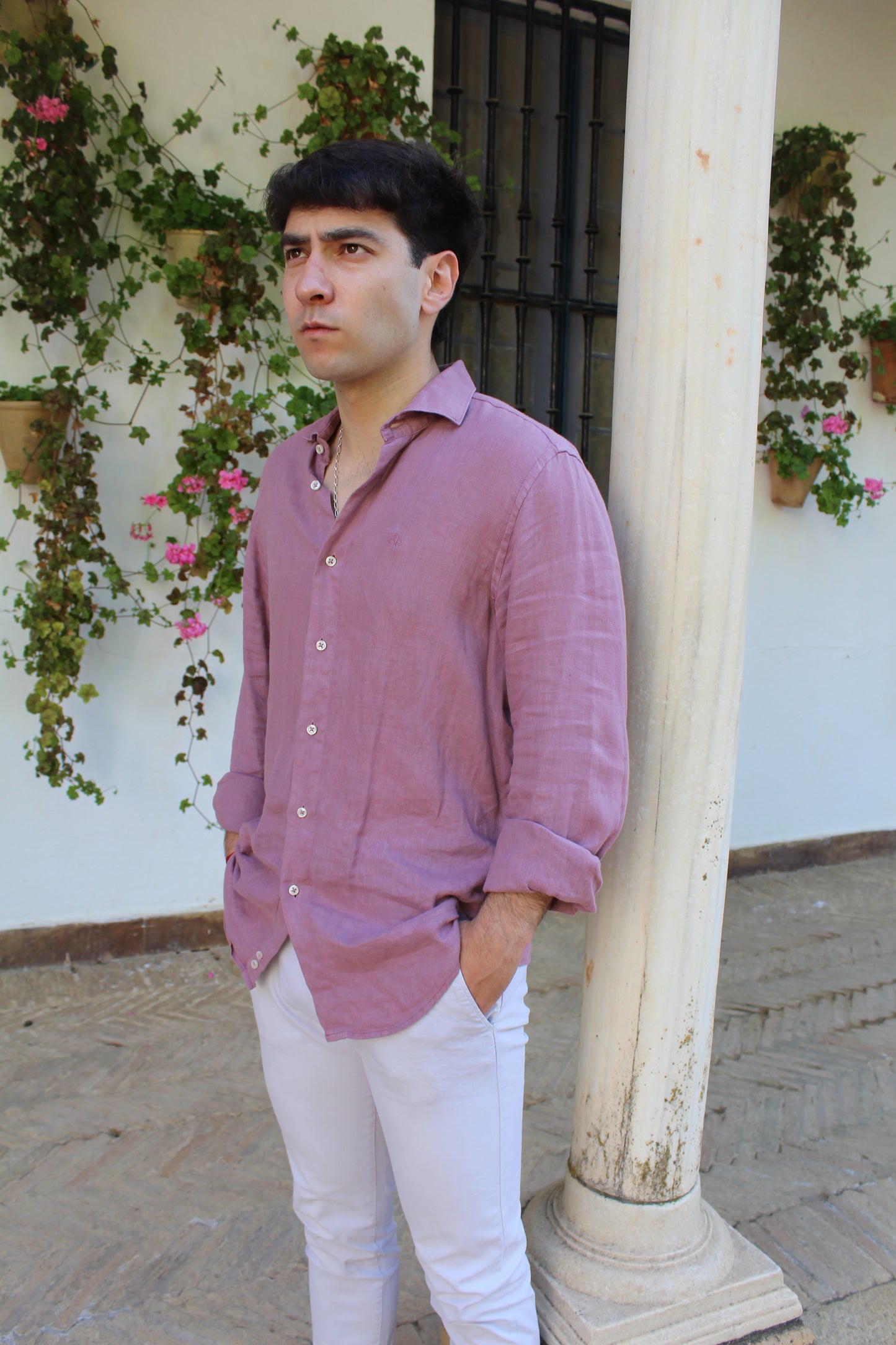 CAMISA LINO BURDEOS