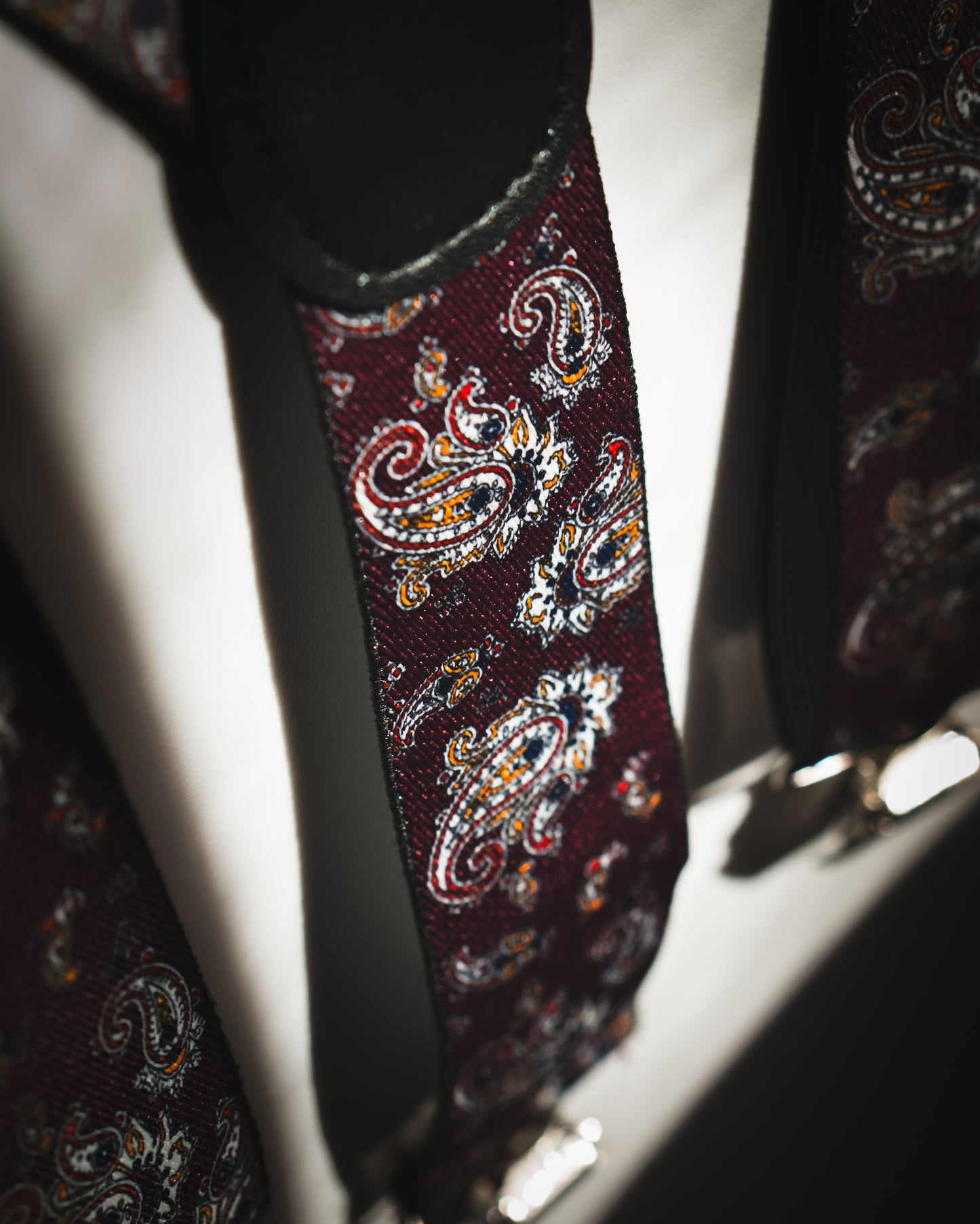 Tirante burdeos cachemir